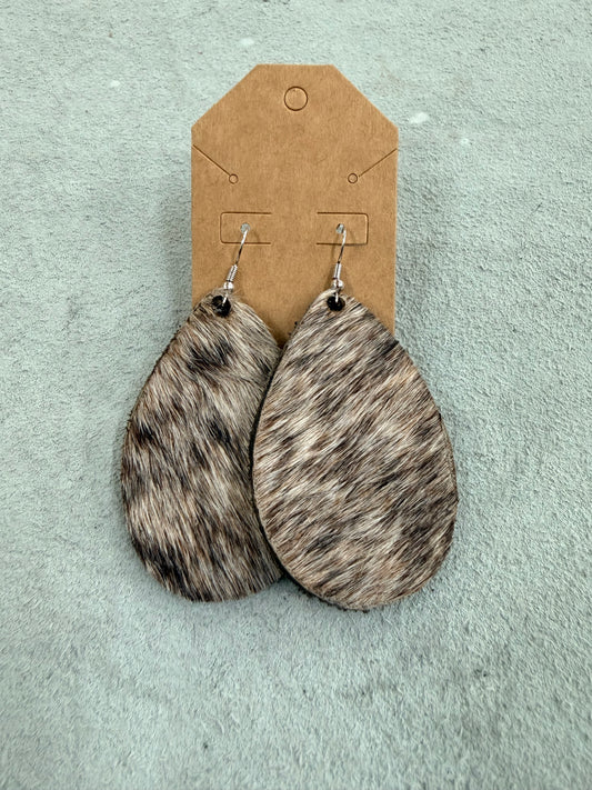 Cowhide Earrings - Brindle