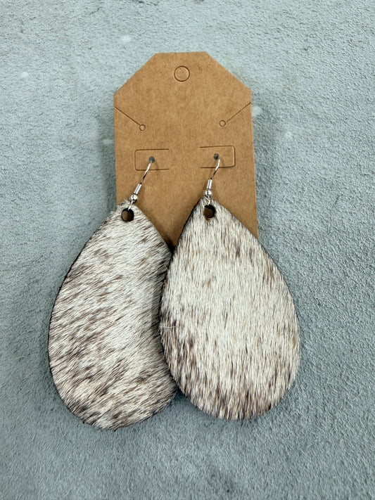 Cowhide Earrings - Brown Speckle